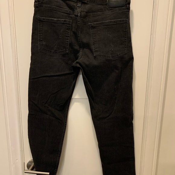 Zara distressed denim - Picture 2 of 3